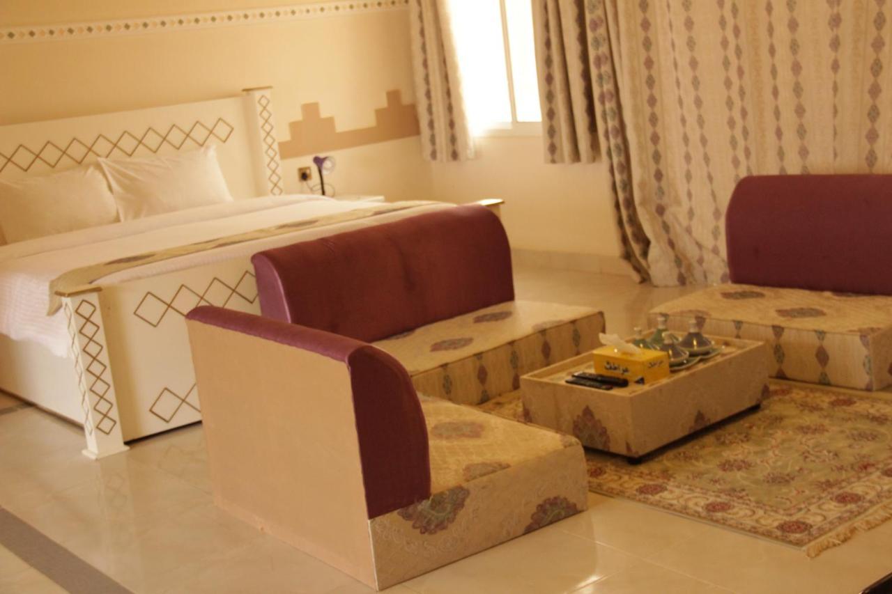 Golden Palm Oasis Hotel Fulayj al Masha'ikh Екстериор снимка
